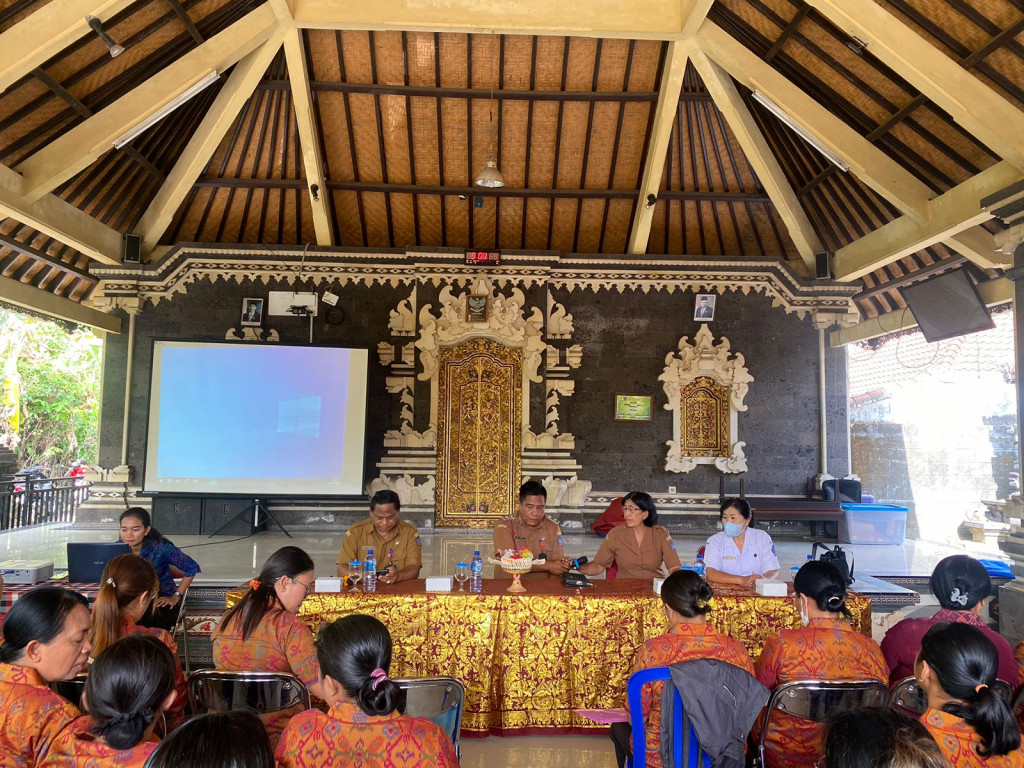 WORKSHOP KADER POSYANDU DESA KEKERAN